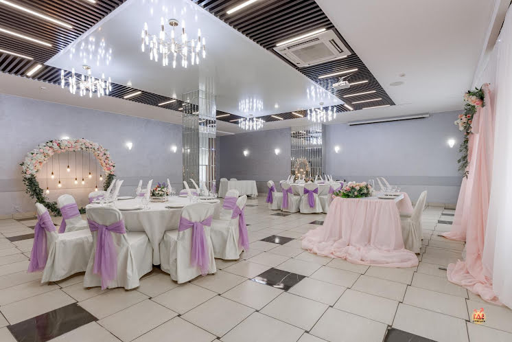 Зал «Белый холл» в «АМАКС Золотое кольцо» фотография №15