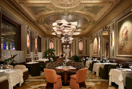 Зеленый зал  в Зал «Альпийская роза»