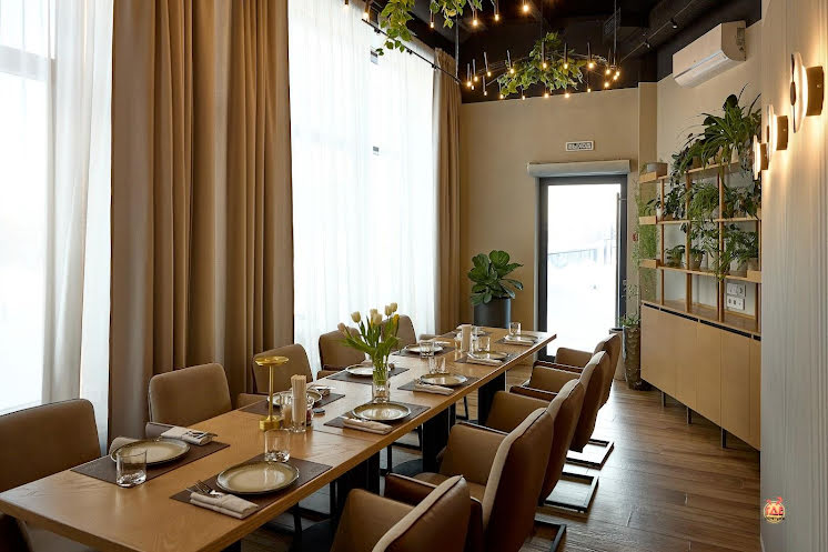 Большой банкетный зал в «Корова» фотография №9