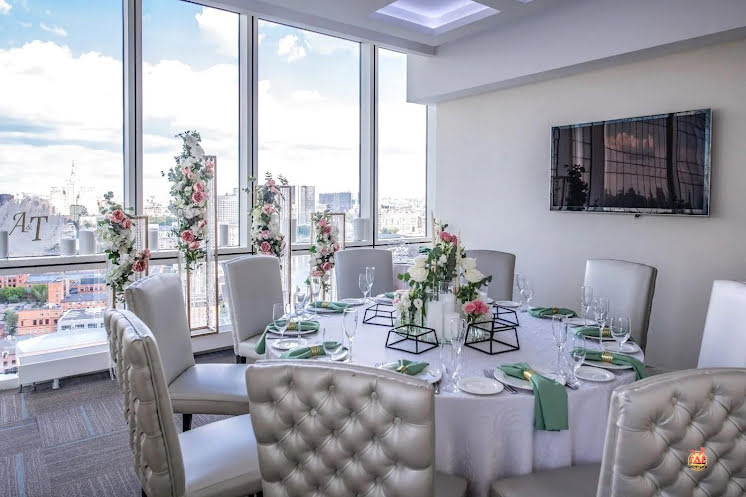  Зал Junior Lounge в «Центр Международной Торговли WTC Wedding» фотография № 1