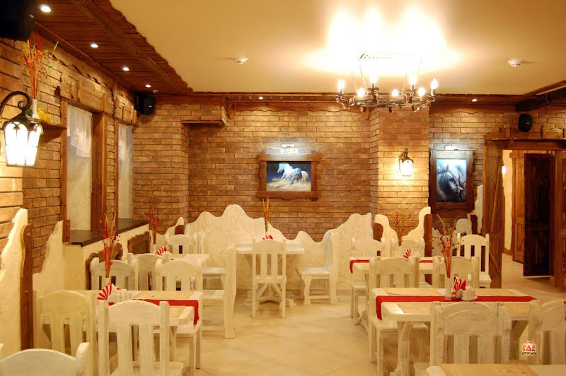 Белая лошадь фотография №4