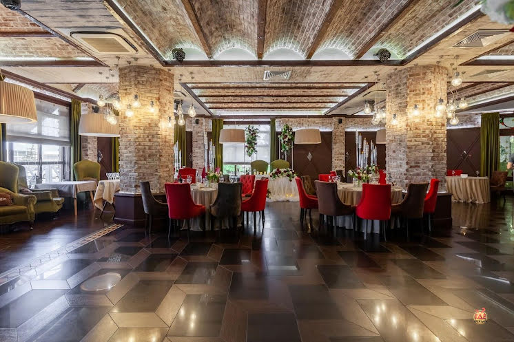 Основной зал в «Familia» фотография №4