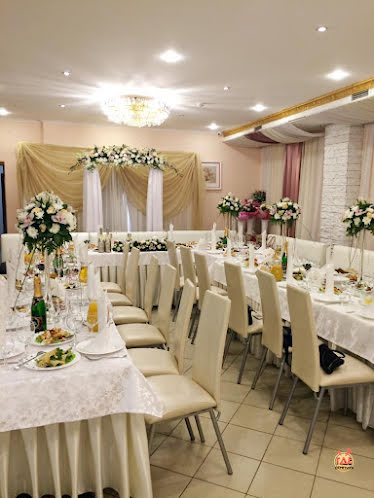 Основной зал в «Красная поляна» фотография №3