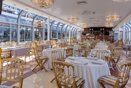 Нижняя палуба в Верхняя палуба