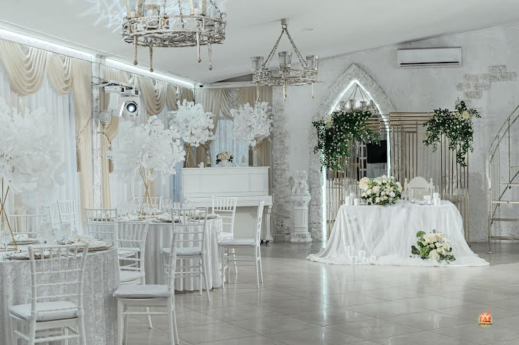 Зеркальный зал в «Кирочный двор» фотография №15