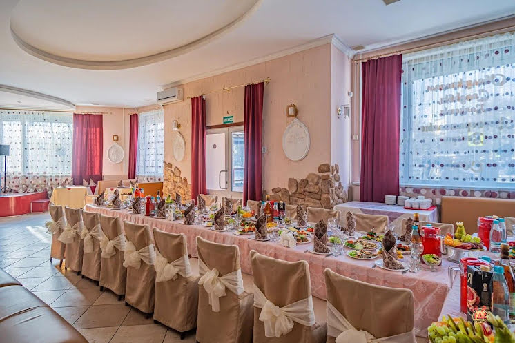 Основной зал в «Отдых» фотография №13