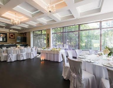  ресторан Времена года в Парке Горького