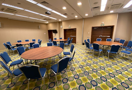 Зал «Стрелка»  в Зал «Стрелка» 