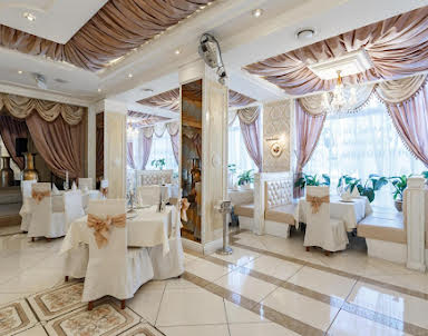  ресторан Царский Двор