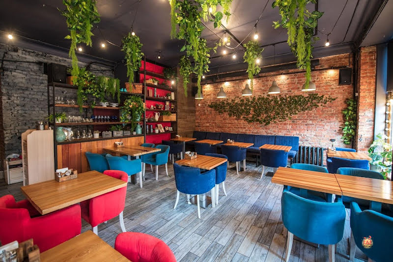 Family Friends фотография №1