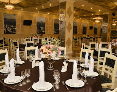  ресторан Buta Palace