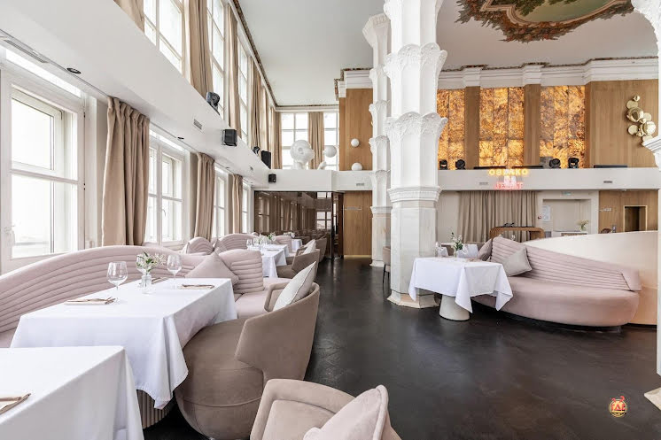 Основной зал в «OBLAKO» фотография № 1