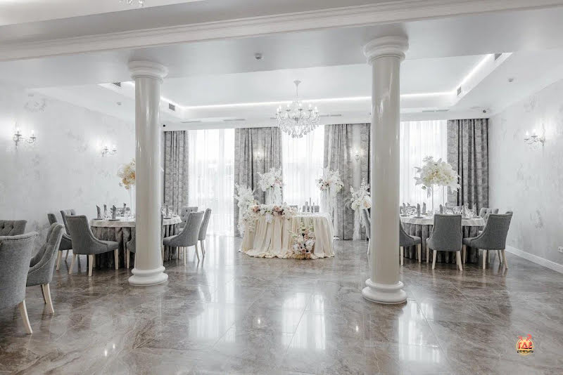 Шери Холл фотография №13