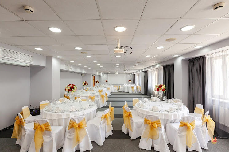 Зал «МОСКВА» в «Marins Park Hotel Mocква Пражская» фотография №11