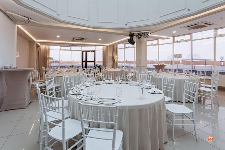 Большой зал  в «Ясная поляна» фотография № 1