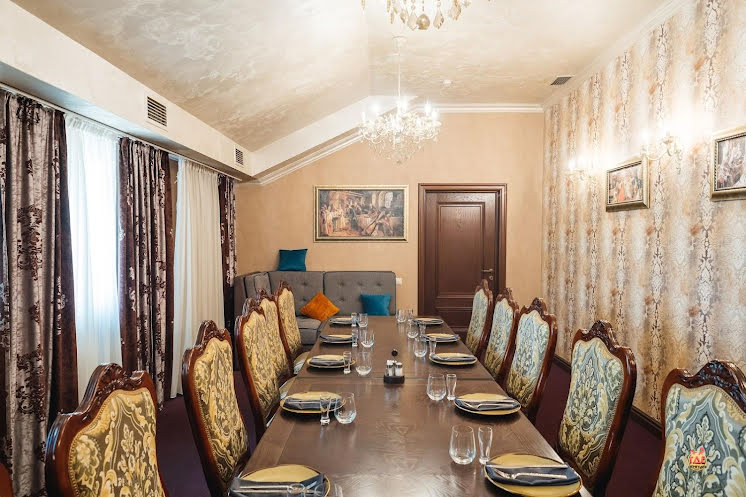 Малый банкетный зал 2 этаж  в «Братчина» фотография №4