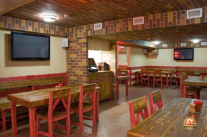 Основной зал в «Red Grot» фотография №1