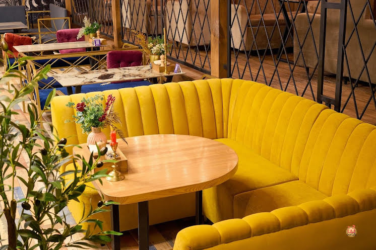 Основной зал в «Haze Bar на Краснолесья» фотография №13