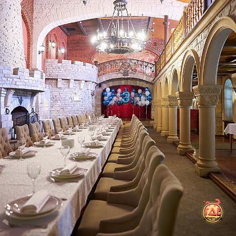 Зал  «Рыцарский»  в «Дворянское гнездо» фотография №5