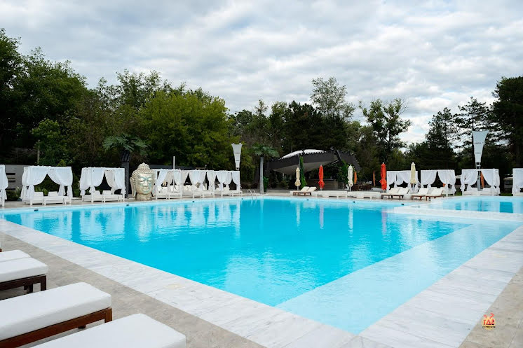 Концертная площадка в «Embargo Villa» фотография №8