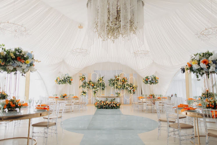 Большой шатер в «Юдино Парк» фотография №1