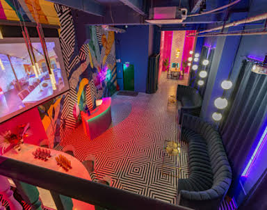  ресторан МАЙ Москва на Бауманской