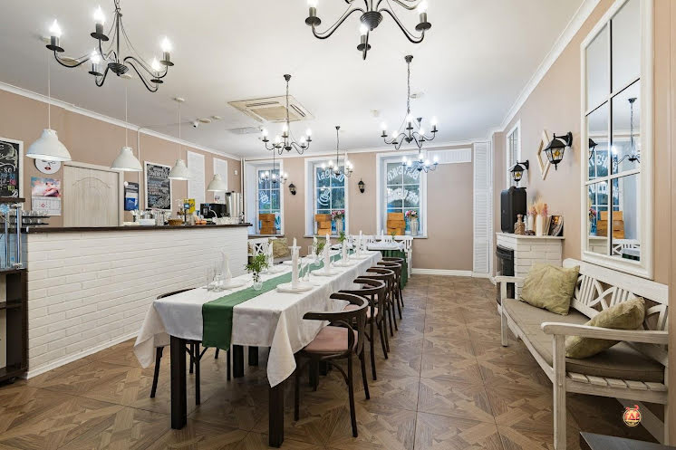 Основной зал в «Гостиная на Железняка» фотография №17