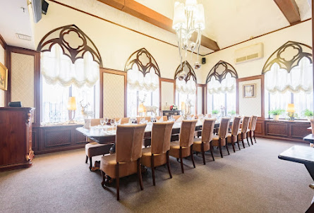 Зал «Богемский» в Зал «Богемский»