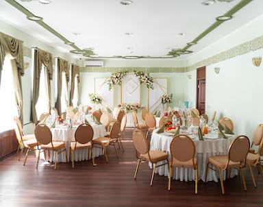 Новый год в Бристоль-Жигули