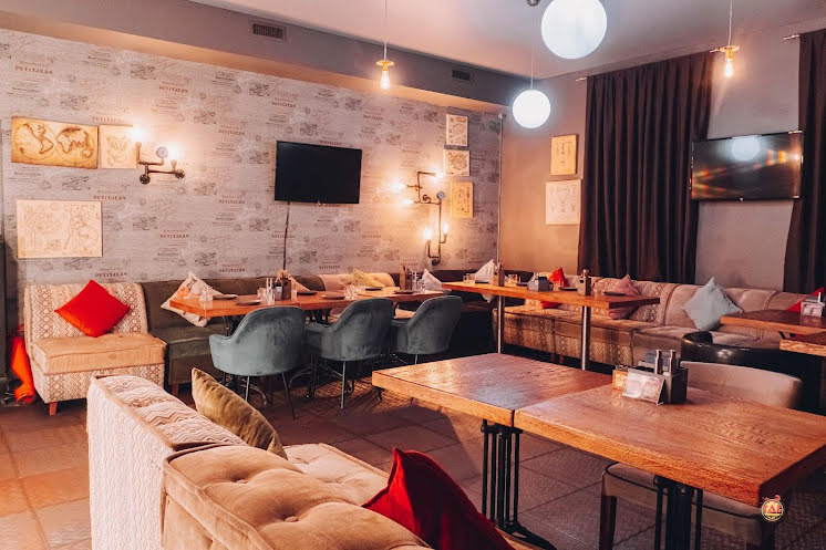 Зал "Караоке" в «Feromon Primorskaya» фотография №1