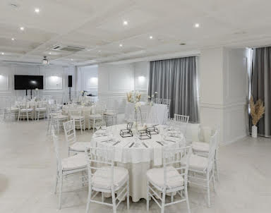  ресторан Парк-отель  «Сосновый бор»