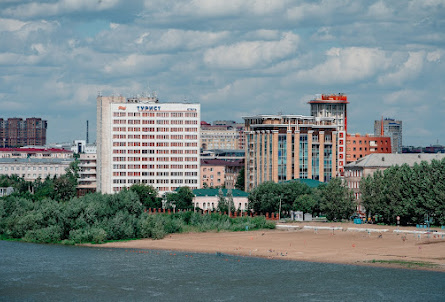 Зал ресторана в Переговорная комната