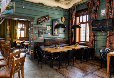 Зал на 1 этаже в Зал на 2 этаже