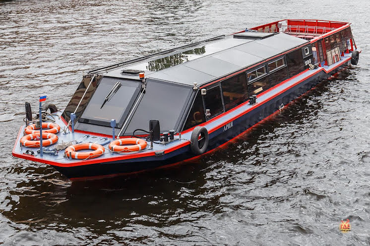 Палуба в «Теплоход "Ария"» фотография №1