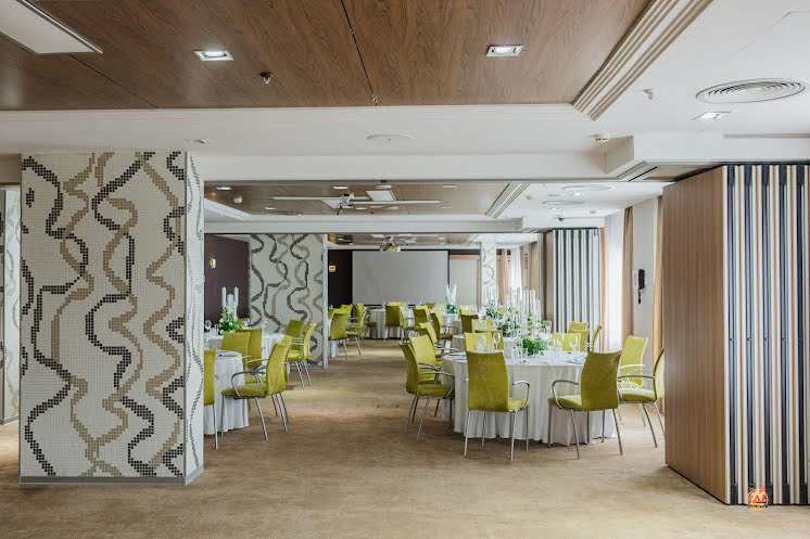 Зал "Урал" в «Reka» фотография №12