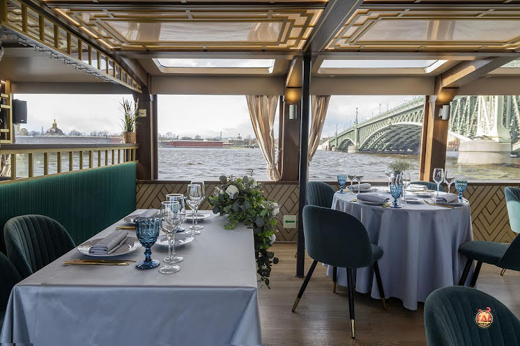 Палуба в «Теплоход "Амели"» фотография №18