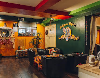  ресторан Bollywood Nights