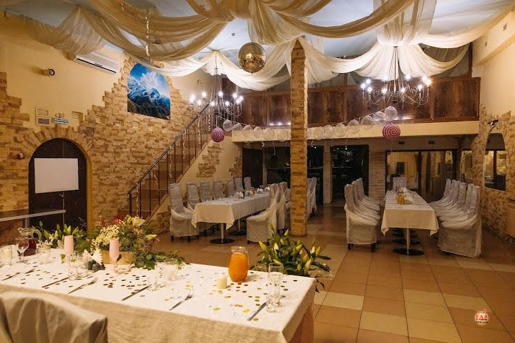 Основной зал в «Виктория» фотография №2