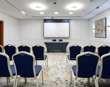  ресторан DoubleTree by Hilton Novosibirsk