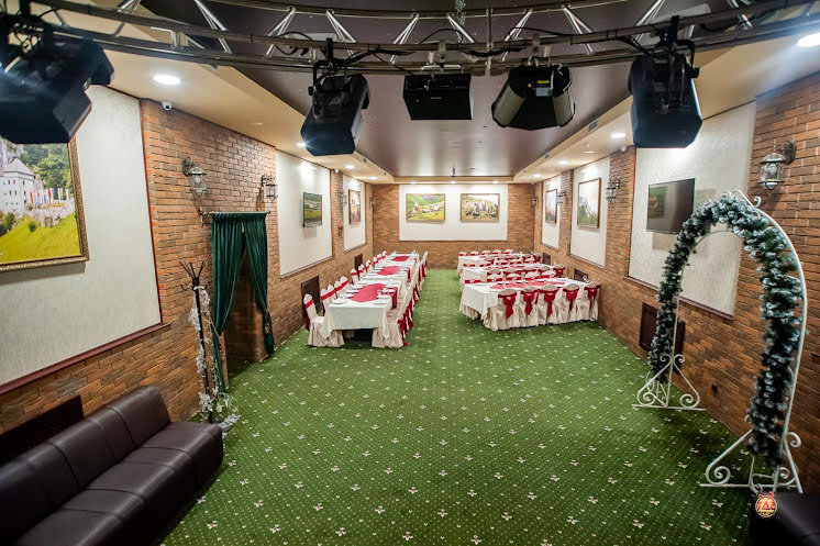 Зал на 70 чел. в «Старый замок» фотография №9