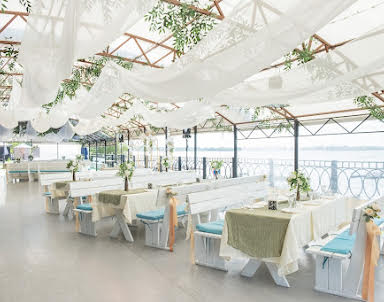  ресторан Белуга на Волге