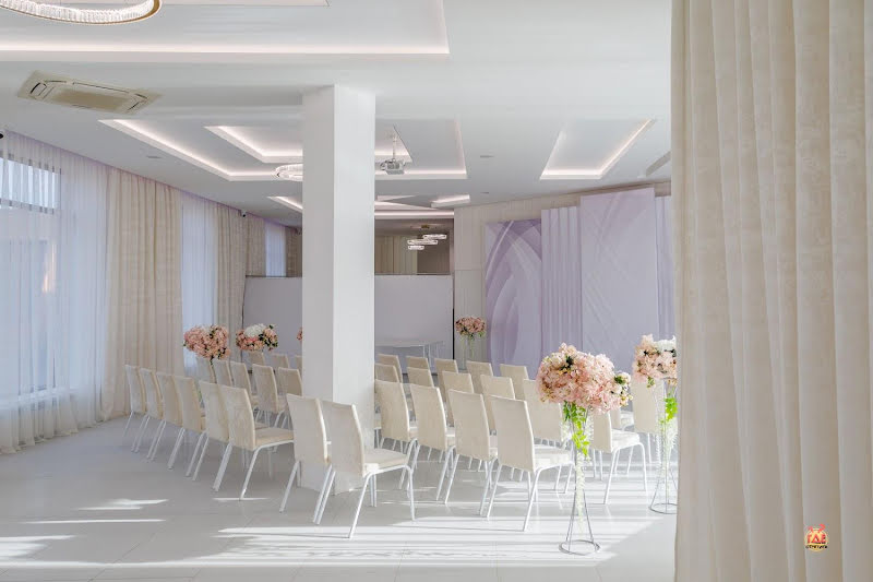 Эмиз фотография №3