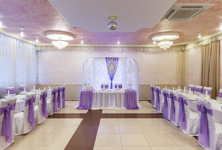 Зал «Шампань» в Зал «Маркиза»