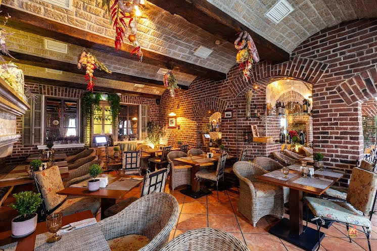 Зал с камином в «Вилла Паста» фотография №7