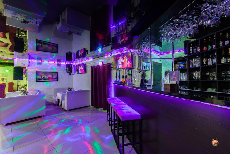 Основной зал в «Lusong» фотография №7