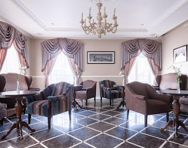  ресторан Crazy Hunter