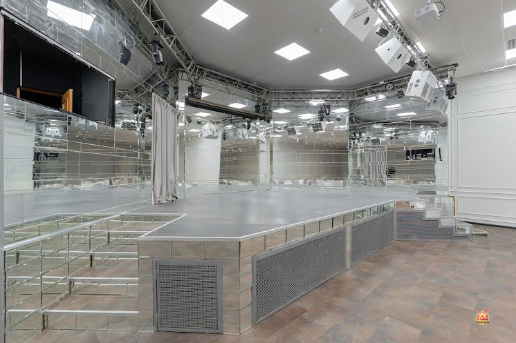 Банкетный зал "Облака" в «Drink Space Batyr» фотография №8