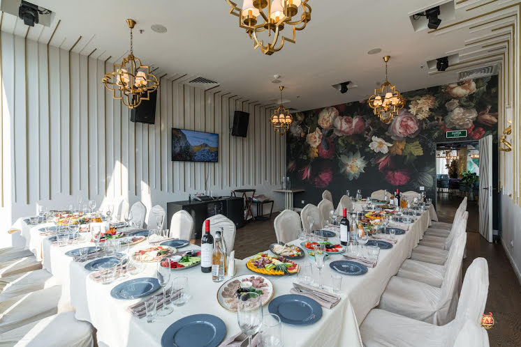 Малый караоке зал в «Сытый лось на Кунцево» фотография №5