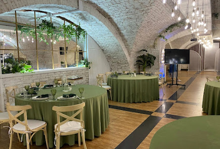 Основной зал в Основной зал