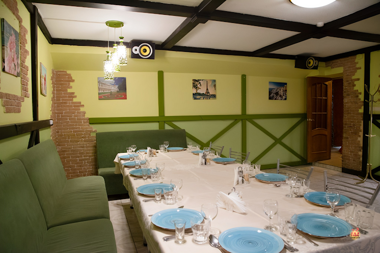 Зал на 20 человек  в «12 стульев» фотография №1